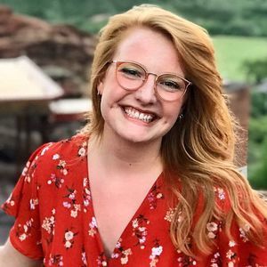 Meet your Posher, Macie